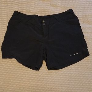 Columbia PFG shorts